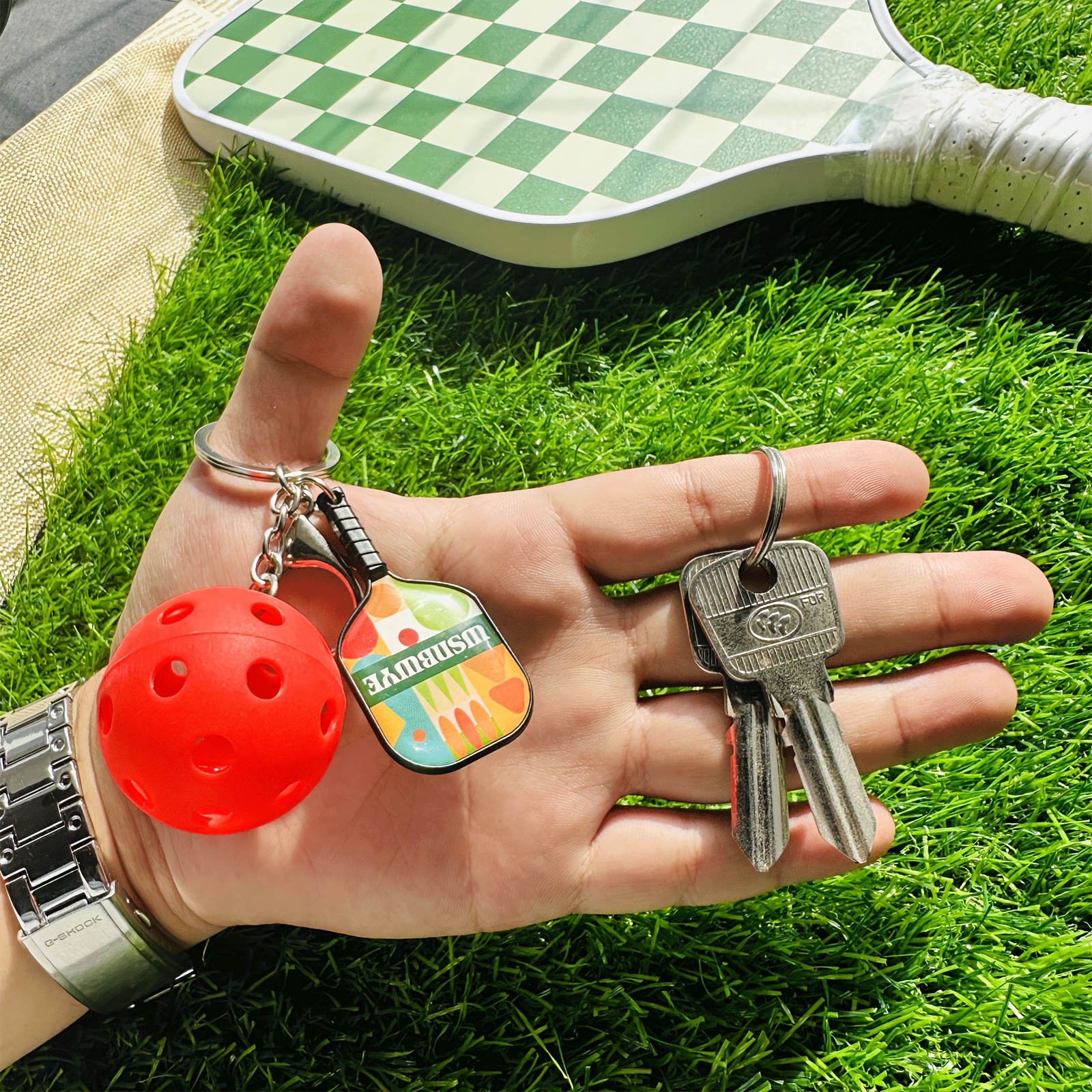 1 set novelty sports pickleball racket keychain