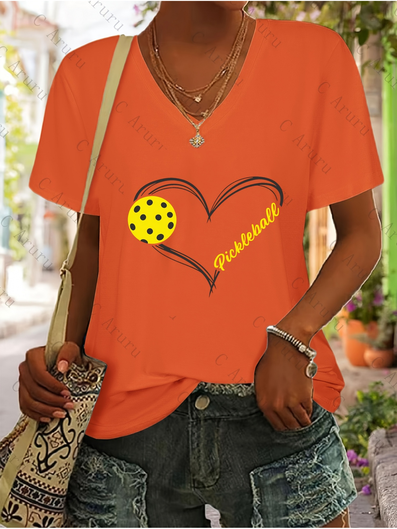 women love picklebal v neck t shirt